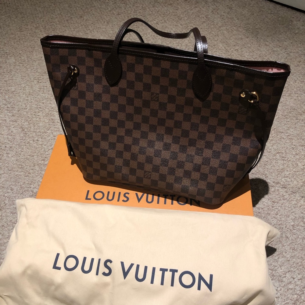 Authentic Louis Vuitton Neverfull Ebene MM SOLD!!